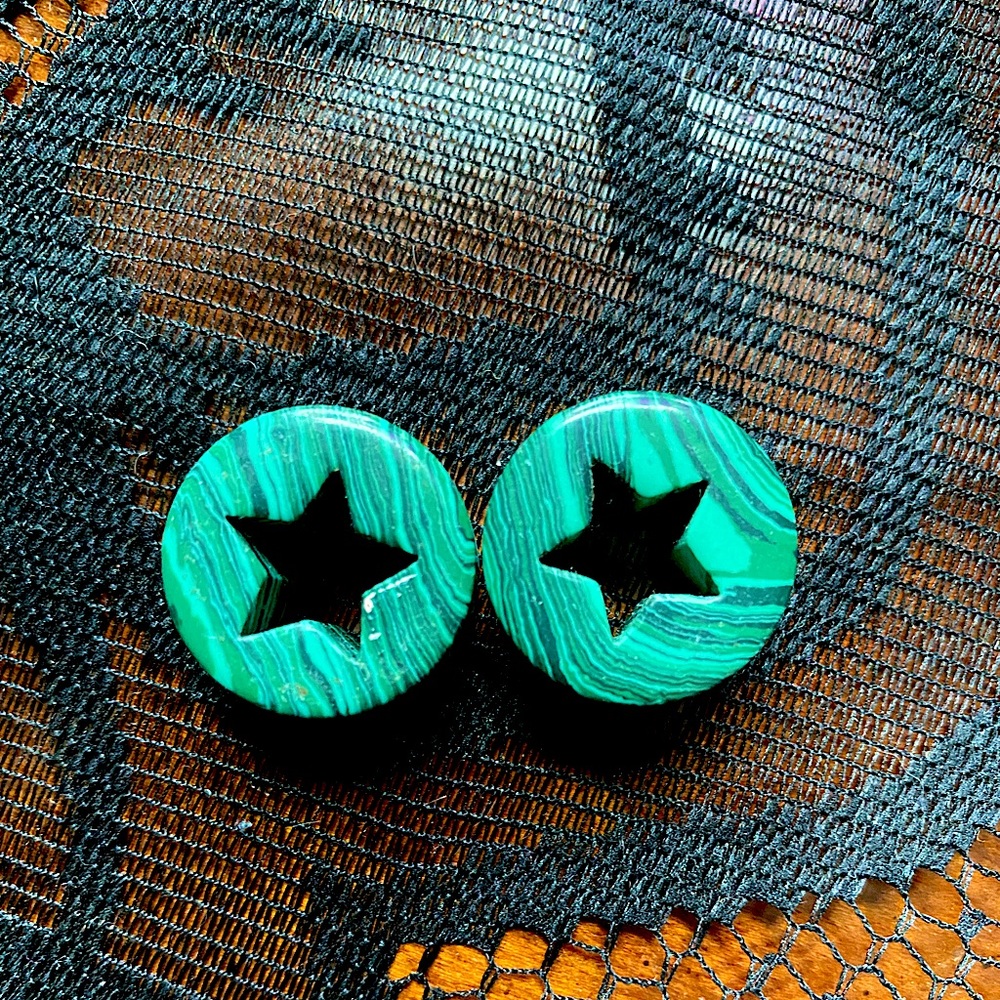 3/4 Plugs